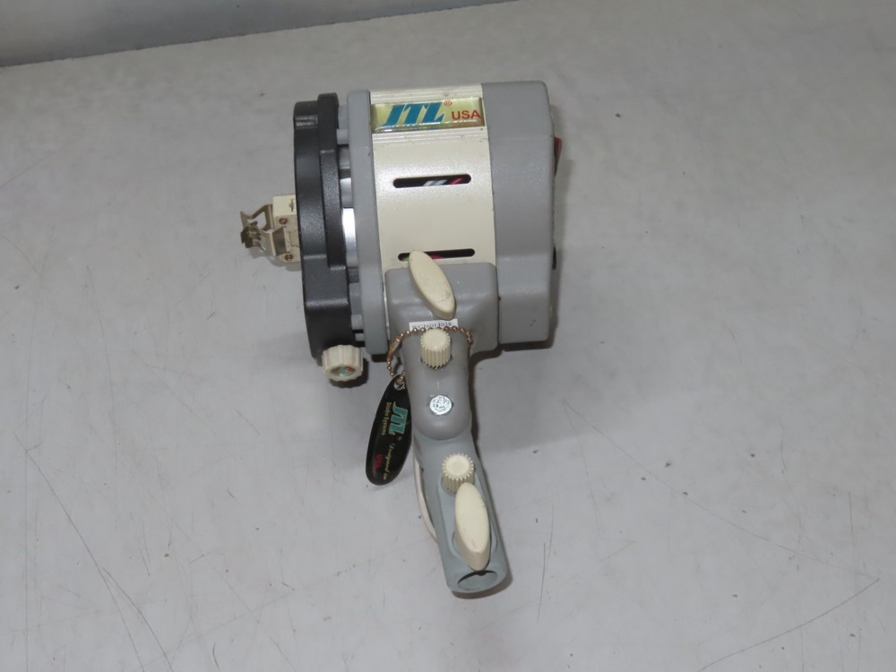 Single JTL Everlight 2817 Studio Light Clean - NO BULB