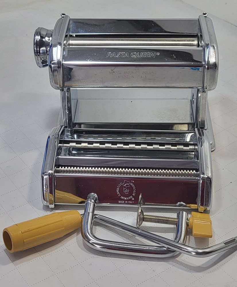 PASTA QUEEN MACHINE 1500 DERLUXE ITALY