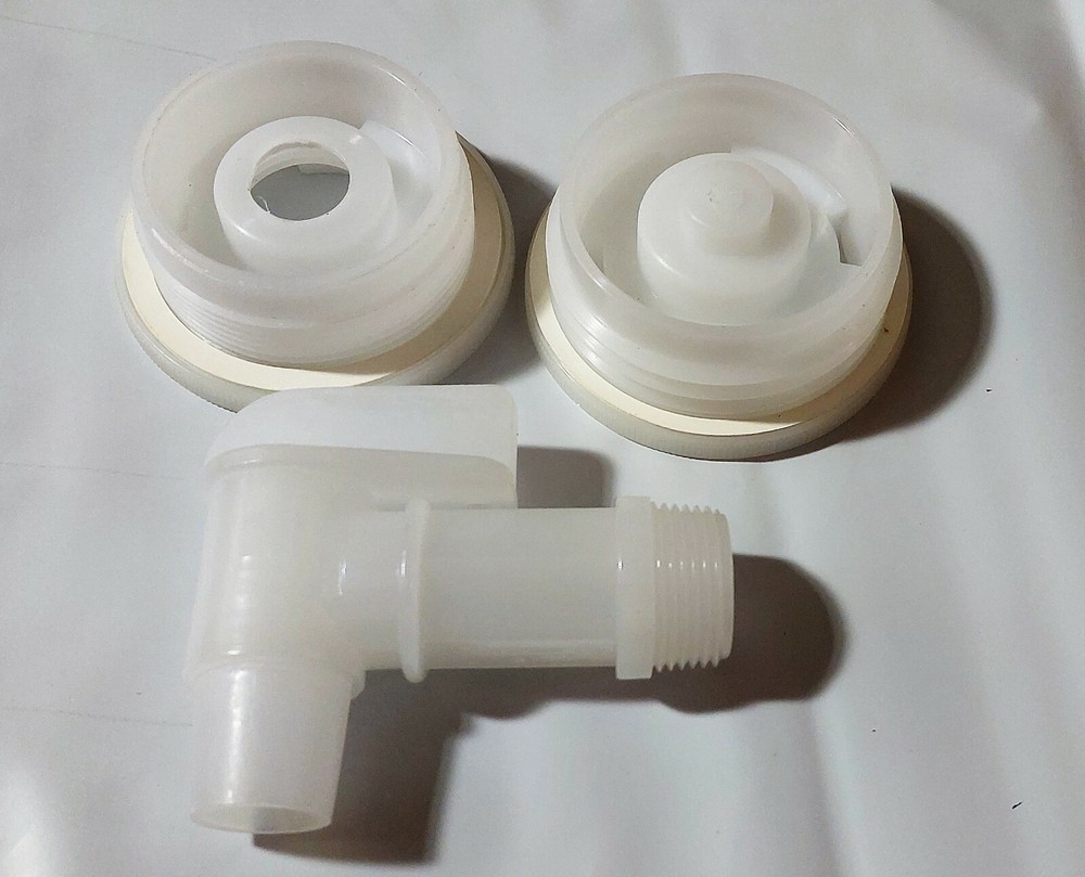 Pre Drilled Poly cap 2" Fine & Coarse Thread Combo w faucet Plastic Drum Barrel