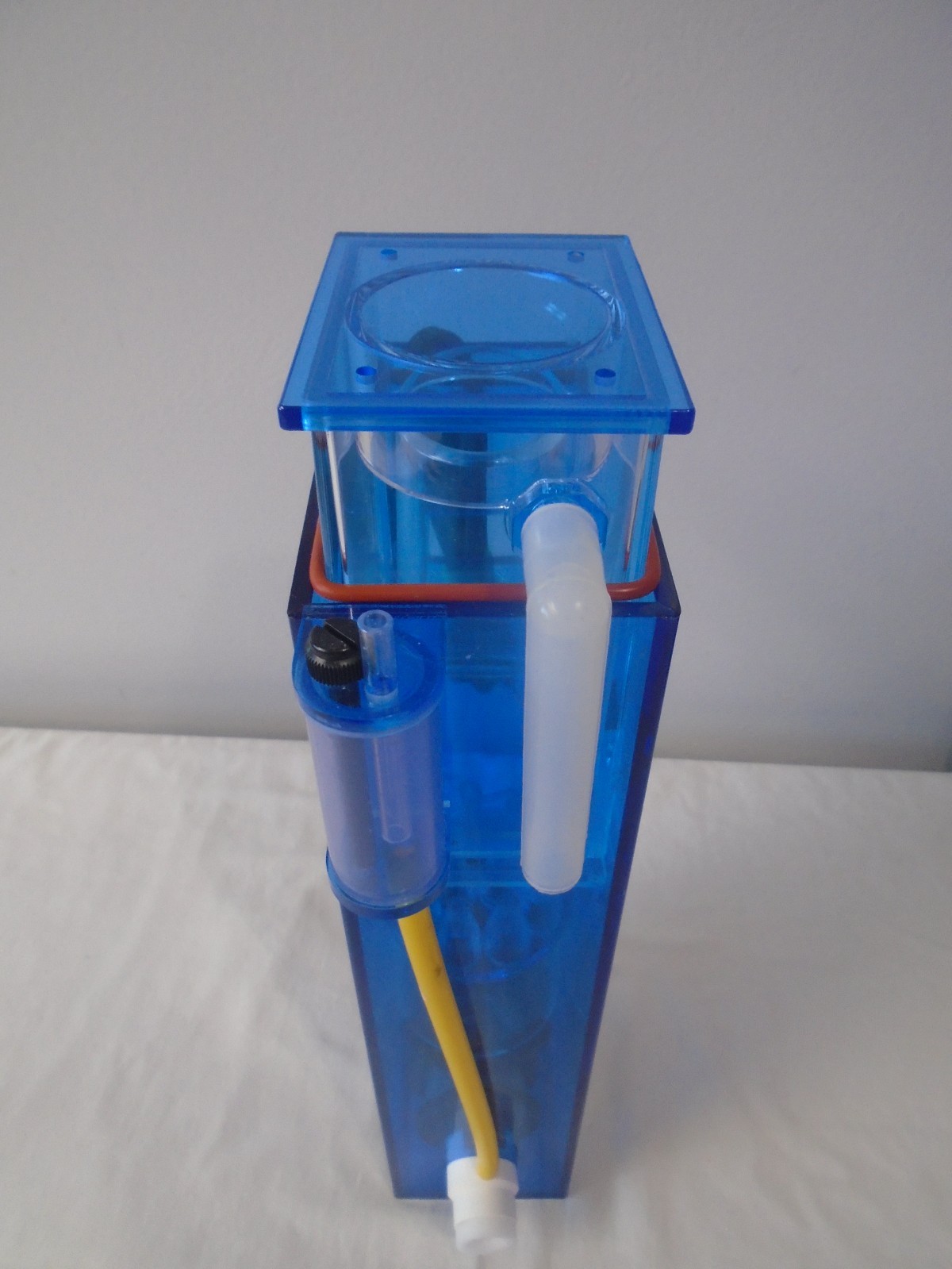 Aquamaxx In-Sump Protein Skimmer with Sicce Syncra 1.5 Pump Model No. WS-1