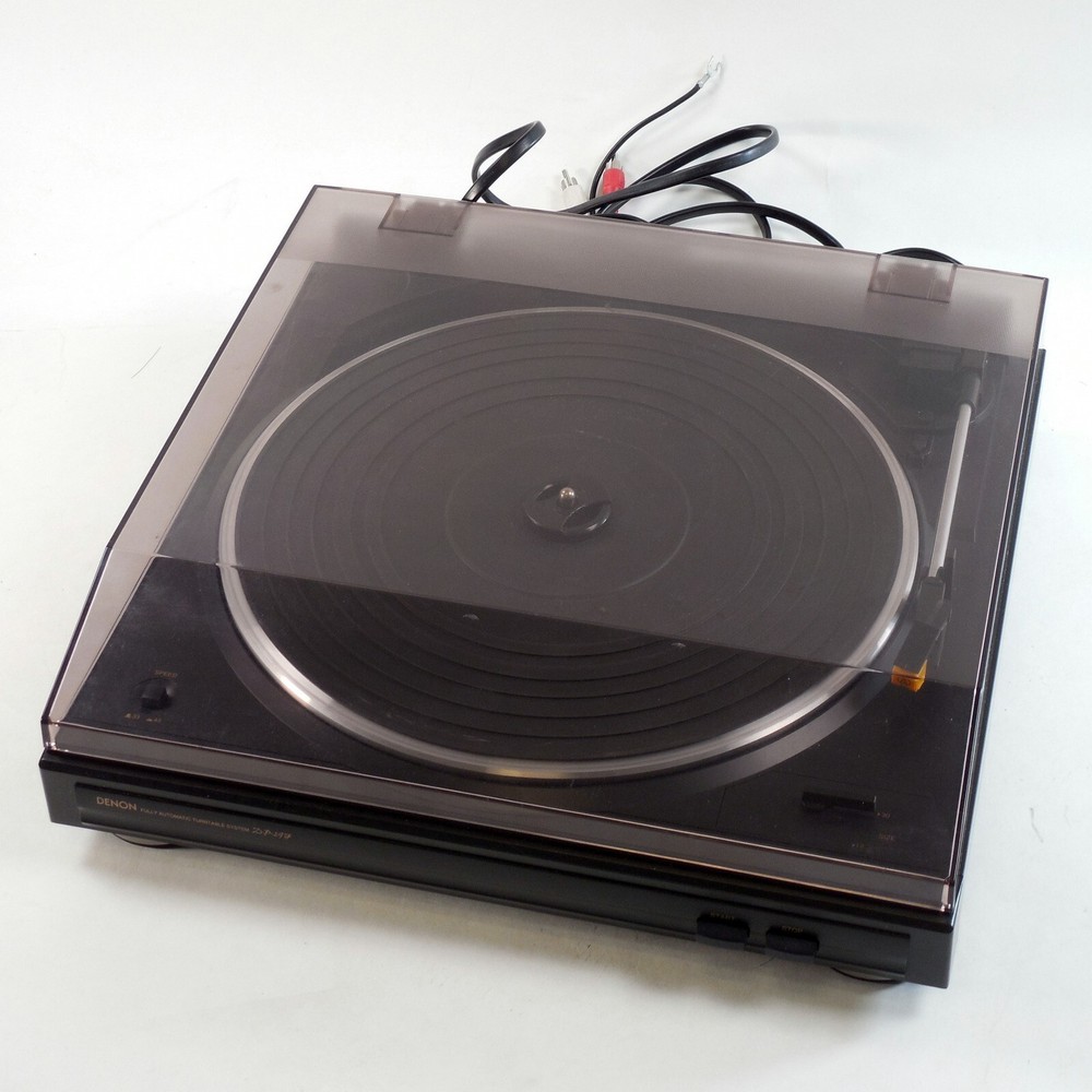Denon DP-29F Turntable USED