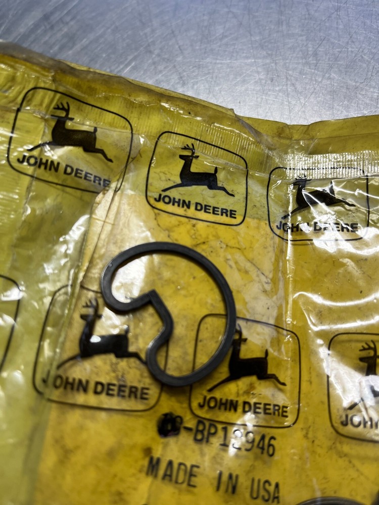 BP12946 Genuine OEM John Deere SNAP RING