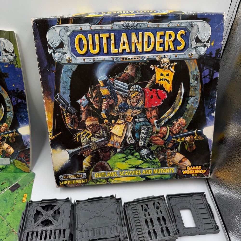 Warhammer 40k Outlanders Expansion Pack INCOMPLETE Read