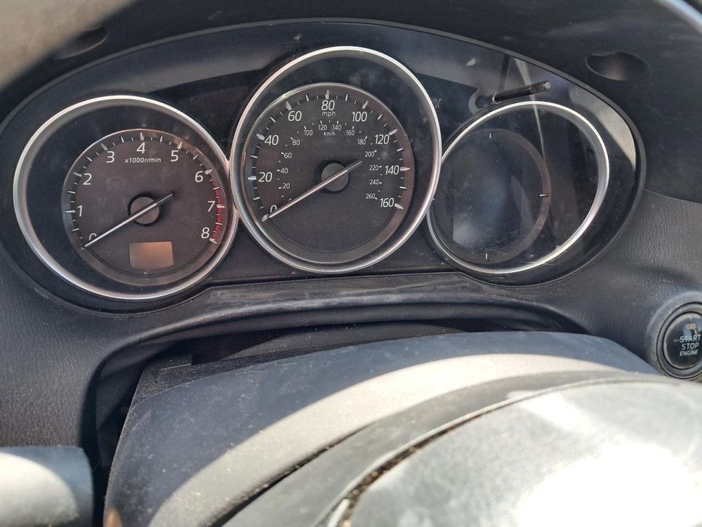 CX-5 2016 Glove Box 4785112
