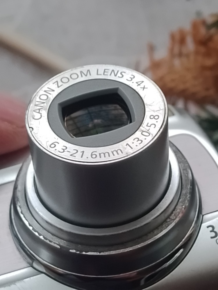 Canon A-470 camera