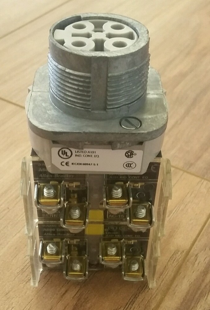 Allen Bradley Selector Switch 800T 30mm