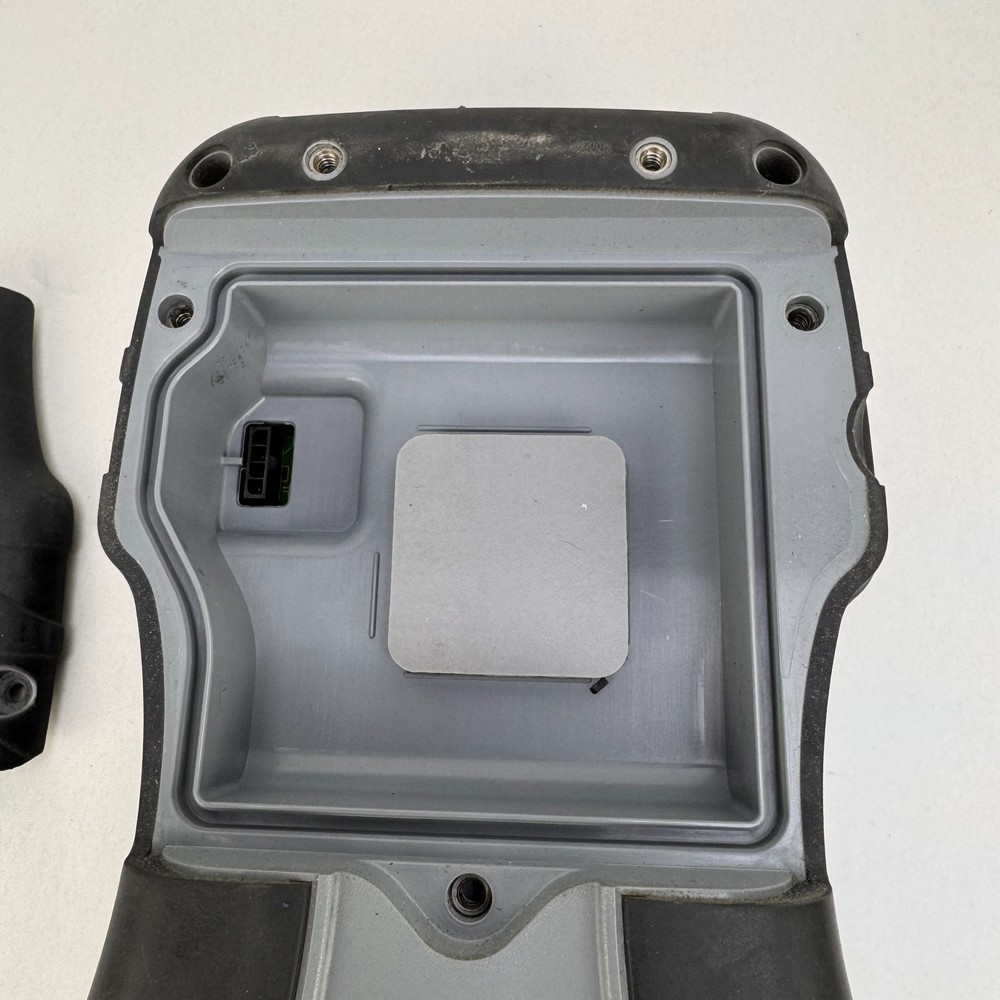 HACH SL1000 Portable Parallel Analyzer with Power Adapter