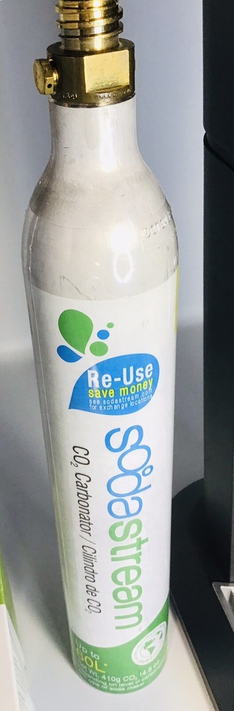 TREAM MACHINE CO2 CARBONATOR 2-NEW UNUSED 2Lt BOTTLES