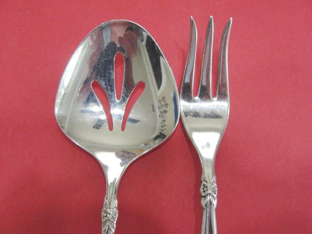 2 pc 1847 Rogers Bros International Silver Plate Garland Pattern BonBon Cocktail