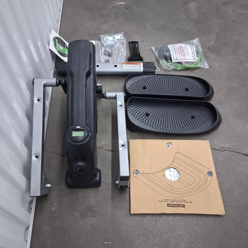 Stamina InMotion E3000 Compact Elliptical Exerciser Machine w/ Bands NEW **READ!