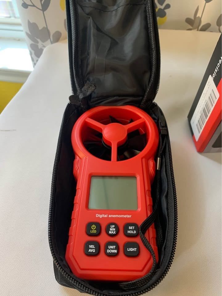 Digital Handheld Anemometer Wind Speed Meter Thermometer 5 Units High Accuracy