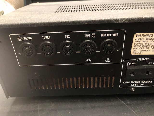 Sharp SM-1122 Stereo Amplifier 5 Pin Din Inputs .Spares/Repairs