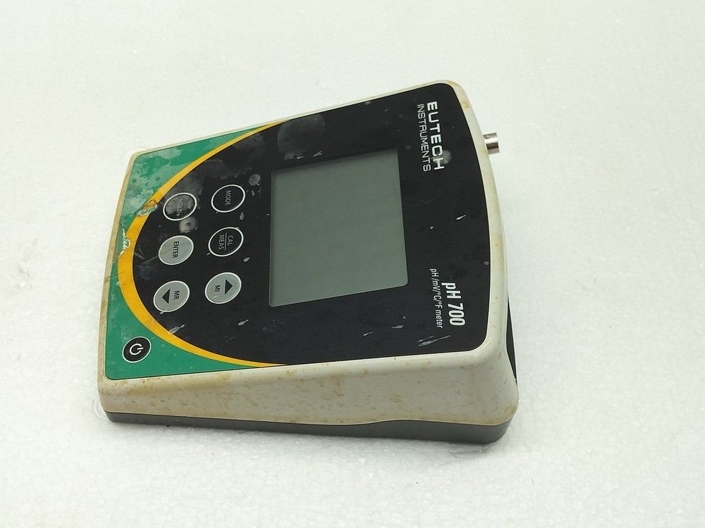 Eutech ph 700 ph/mv/°c/°f meter