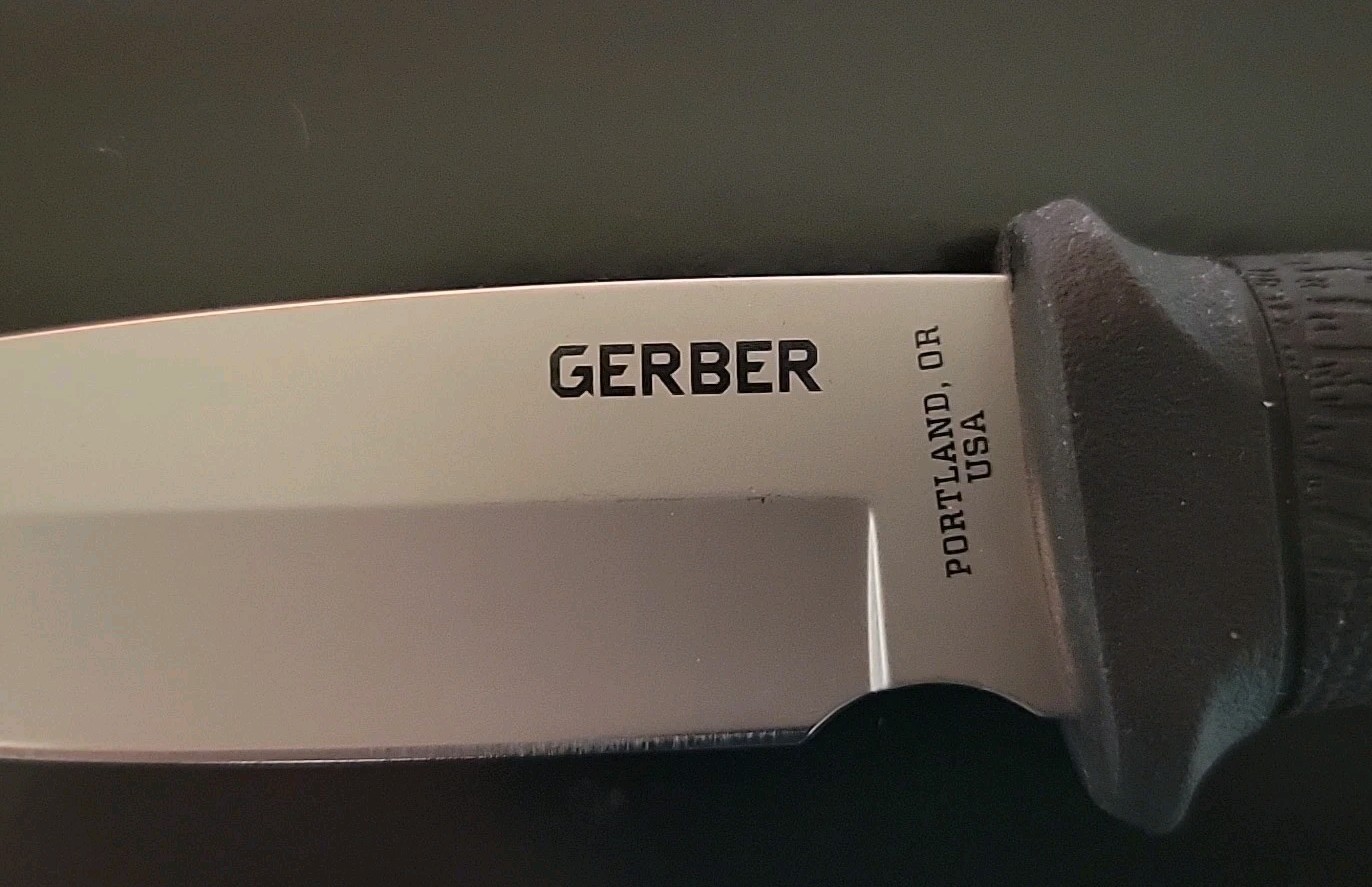 Gerber Gator FIXED BLADE Drop Point Fine Edge w Sheath 06904N BRAND NEW MADE USA