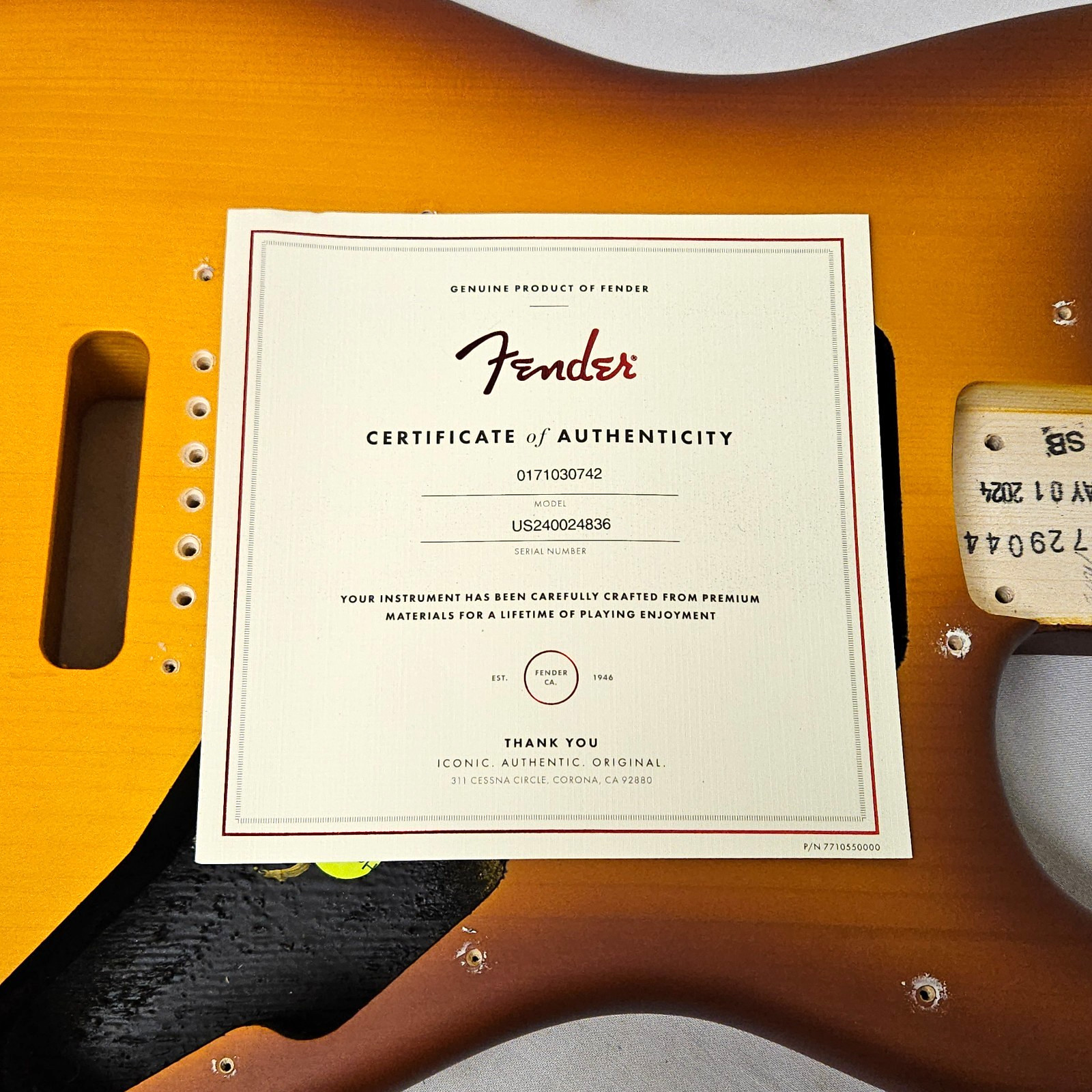 Fender American Performer LE Timber Strat Spruce Body Satin Sunburst USA Guitar