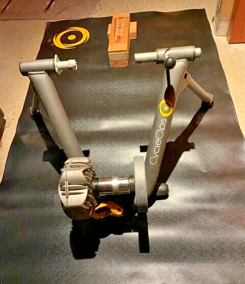 Cycle Ops fluid trainer