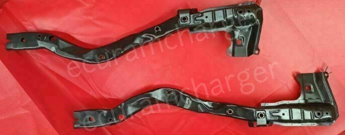 03-08 Subaru Forester Left & Right Front Subframe Crossmember Sub Frame Pair Set