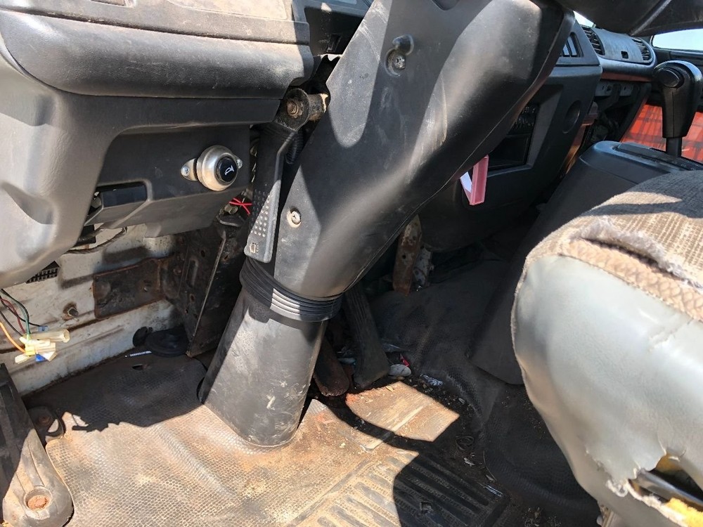 GMC T5500 Steering Column - Used