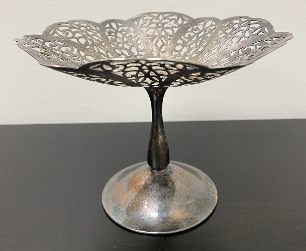 Vintage LOVELACE Silver-Plated Pedestal Candy Dish! International Silver Co 2296