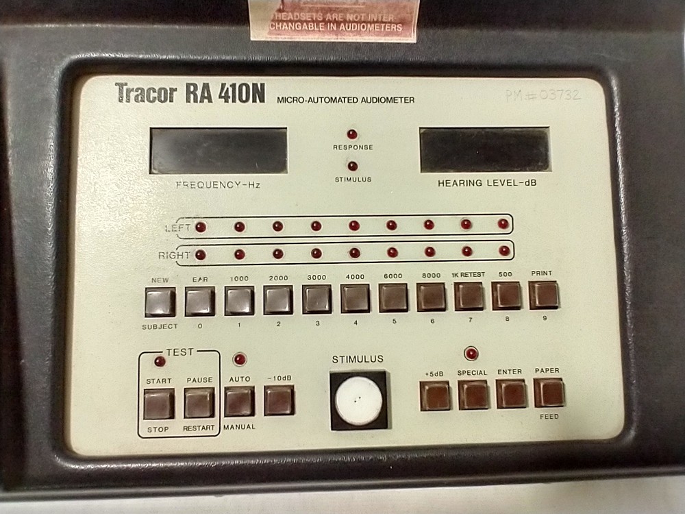Tractor RA 410N Audiometer
