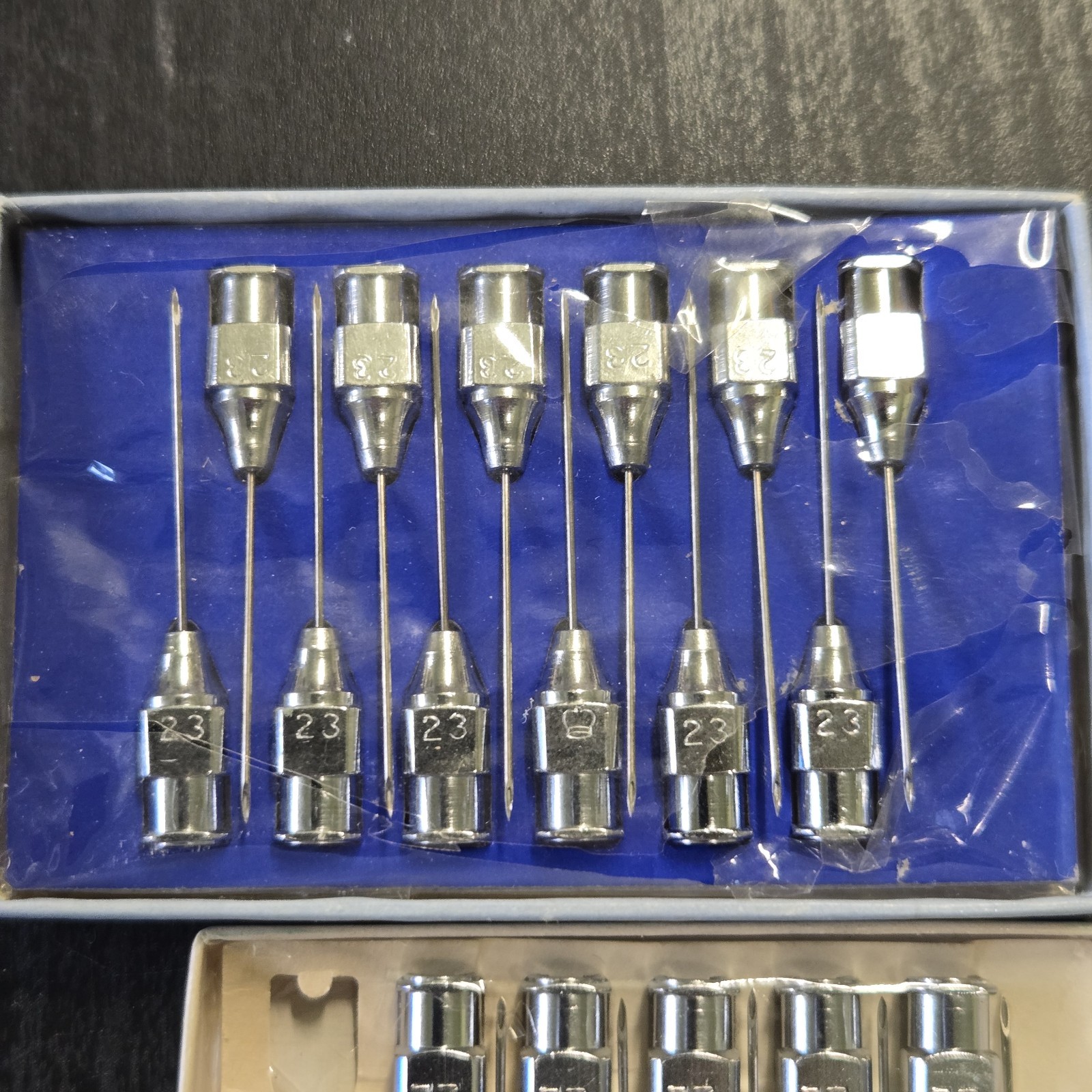 Vintage Hypodermic Needle Lot 22ga 1” Propper Crown Brand + Arista Boxes Display