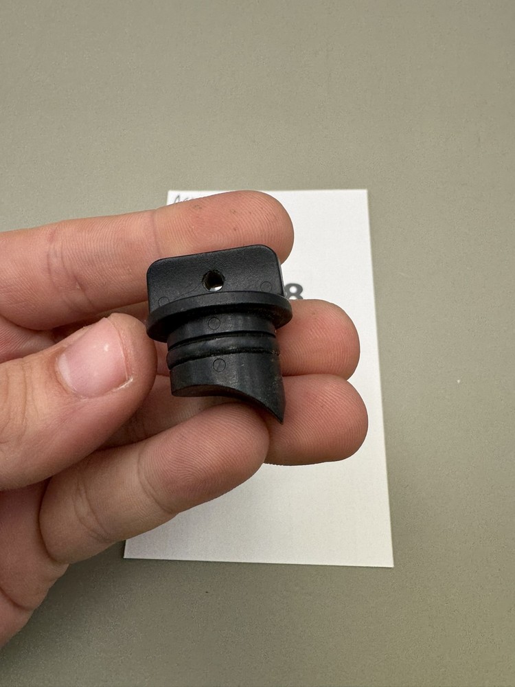 AGD Automag Power Feed Plug Black