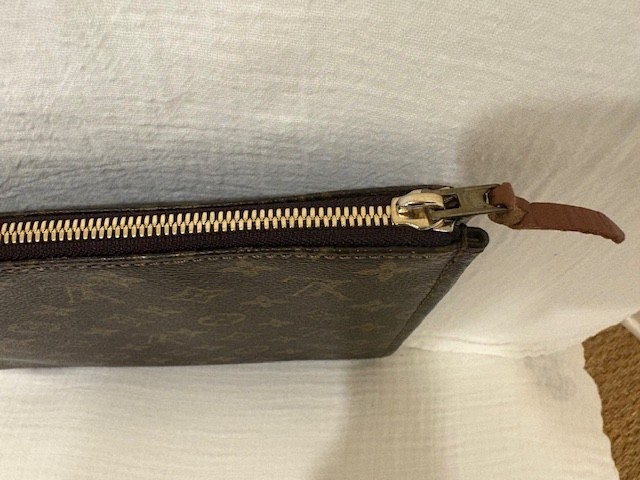 Authentic Louis Vuitton Posh Document Portfolio Monogram Canvas