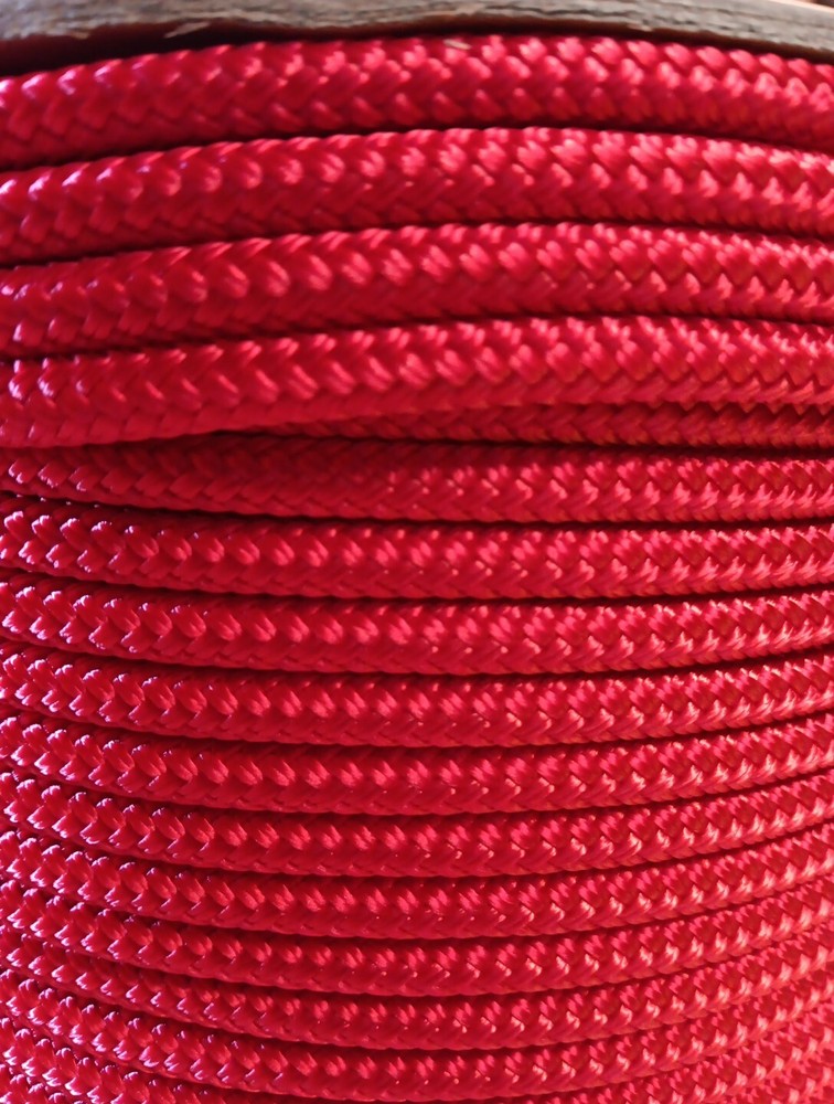 1/4 " x 100 ft. Double Braid-Yacht Braid Polyester rope. Made in USA.