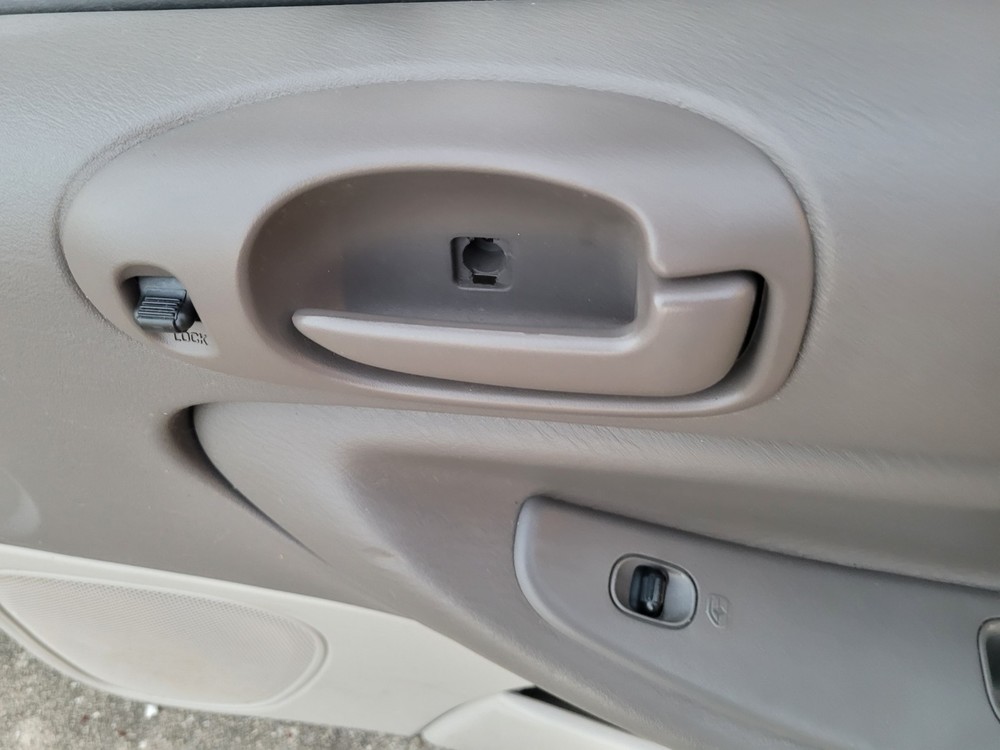 2006 Chrysler SEBRING DOOR PANEL RIGHT PASSENGER FRONT INTERIOR