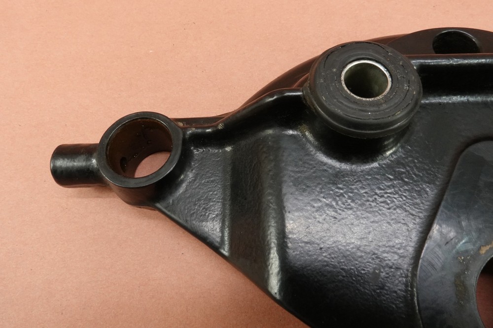 2000-2006 Harley Davidson FLHT Electra Glide UPPER TRIPLE TREE FORK CLAMP