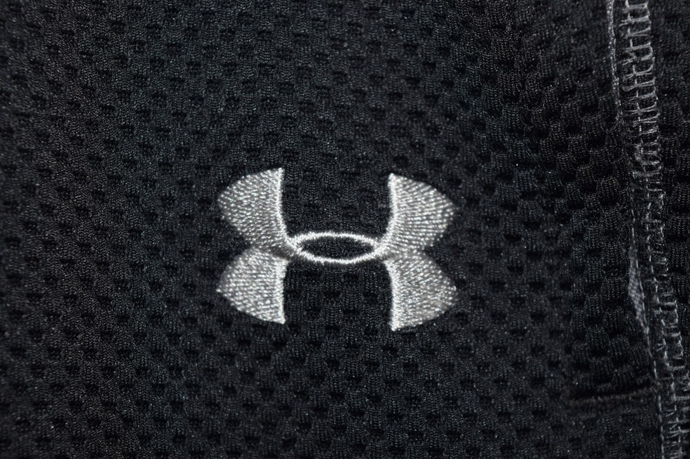 Men's Under Armour 1/4 Zip Pullover Athletic Workout Jacket 1/4 Zip Black Small