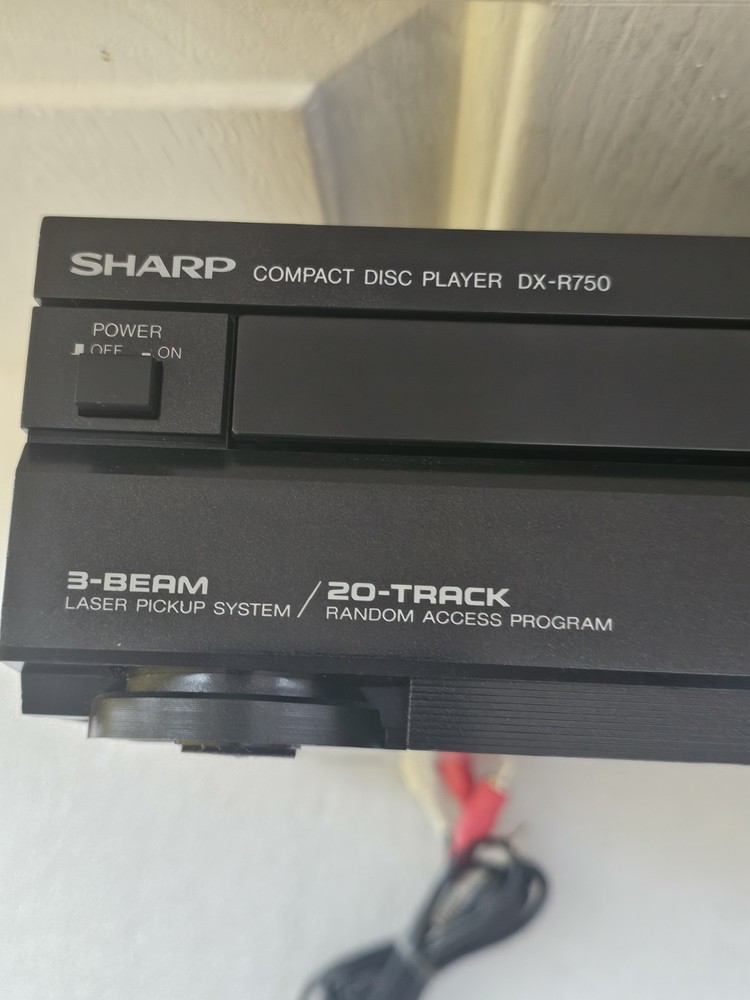 Sharp DX-R750 Single Compact Disc Player Made in Japan TESTED