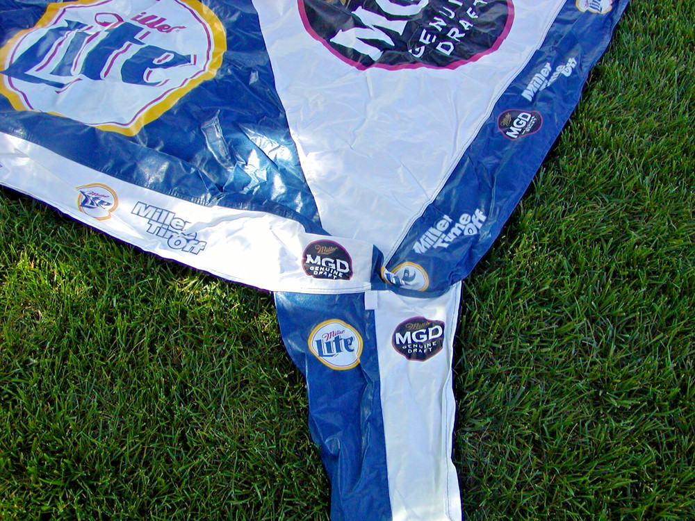 MILLER LITE 5' X 5' TAILGATE CANOPY