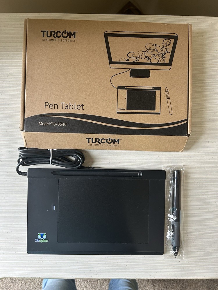 Turcom Graphics Tablet w/ Touch Pen for Windows & Mac Model TS-6540