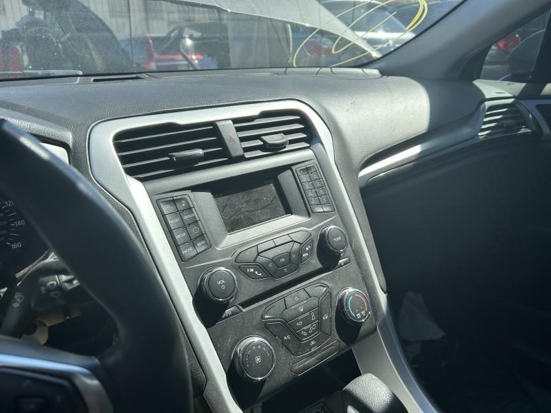 FUSION 2016 High Mounted Stop Light 104539565