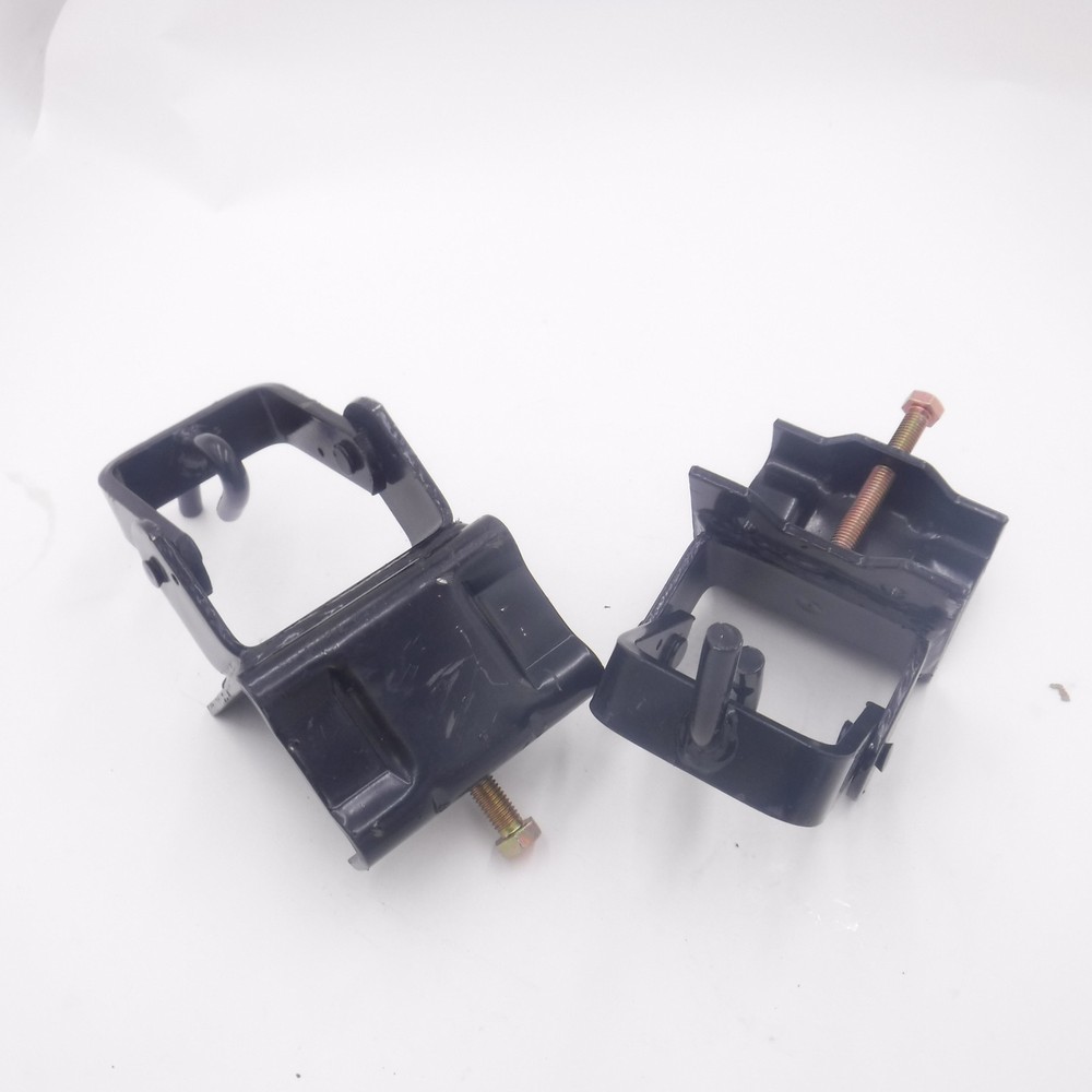 C17208 Replacement Hook Up Brackets for Curt Weight Distribution Systems