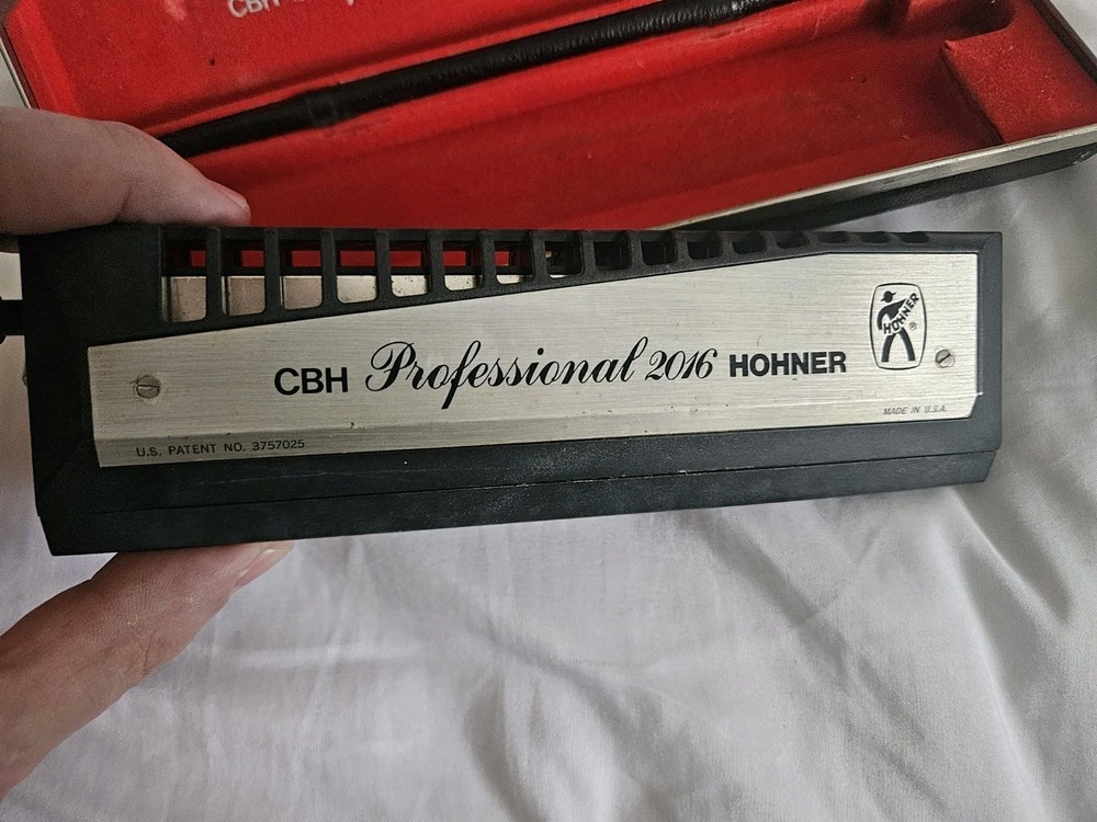 HOHNER CBH PROFESSIONAL 2016 HARMONICA WITH CASE