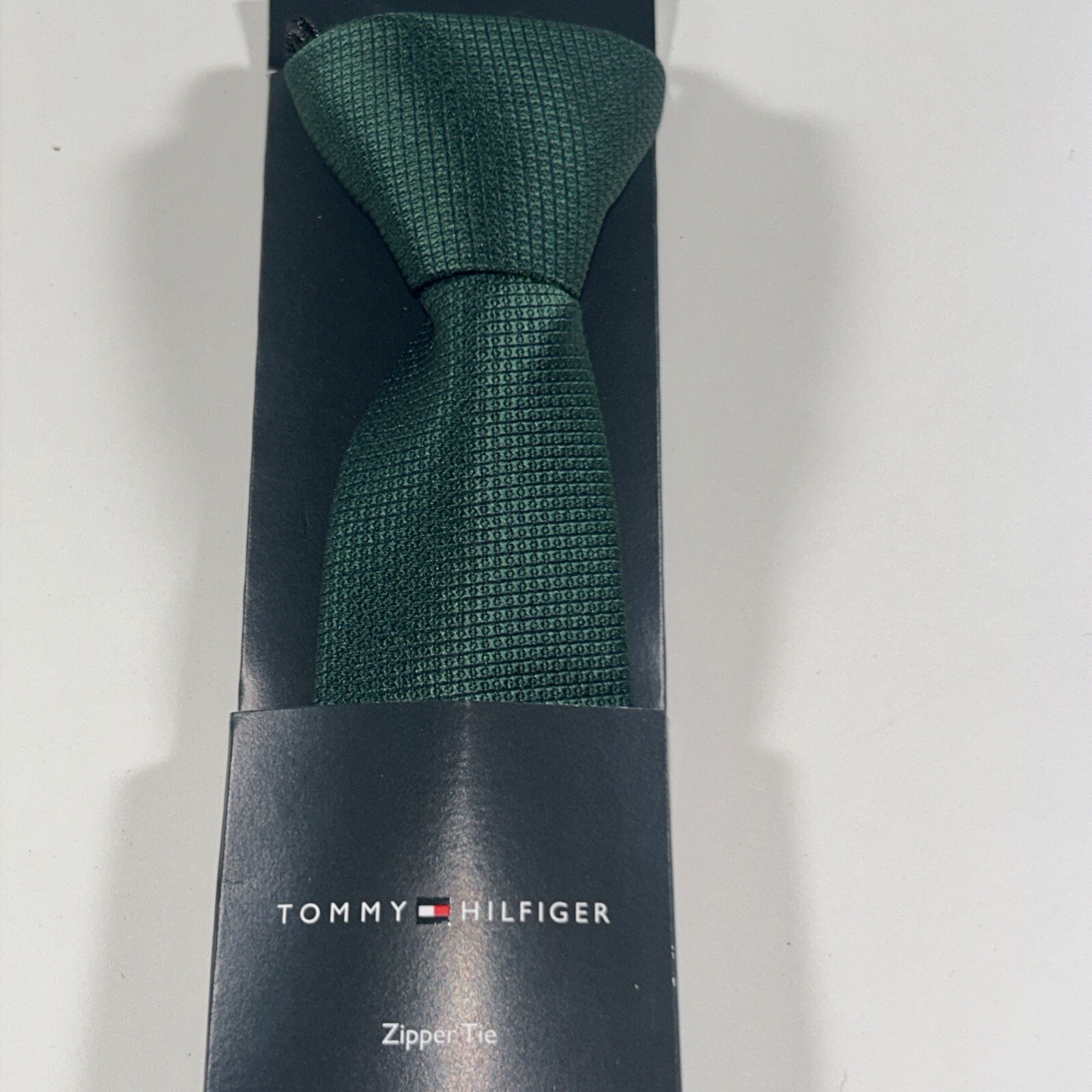 Tommy Hilfiger Boy's Green Zipper Tie New with Tags Free Shipping