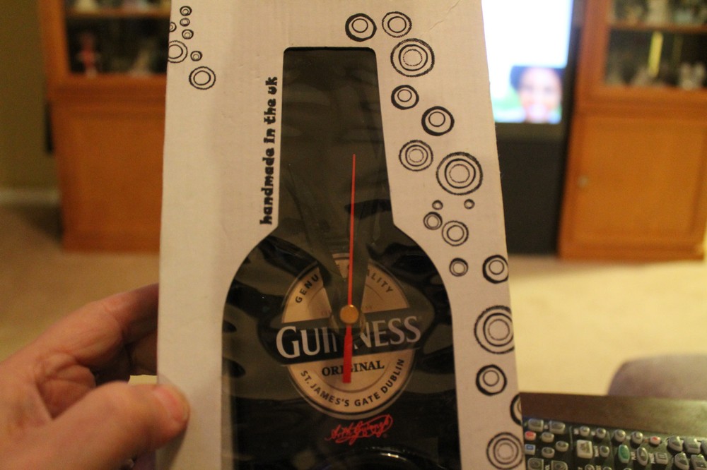 BOTTLECLOCK GUINNESS NEW