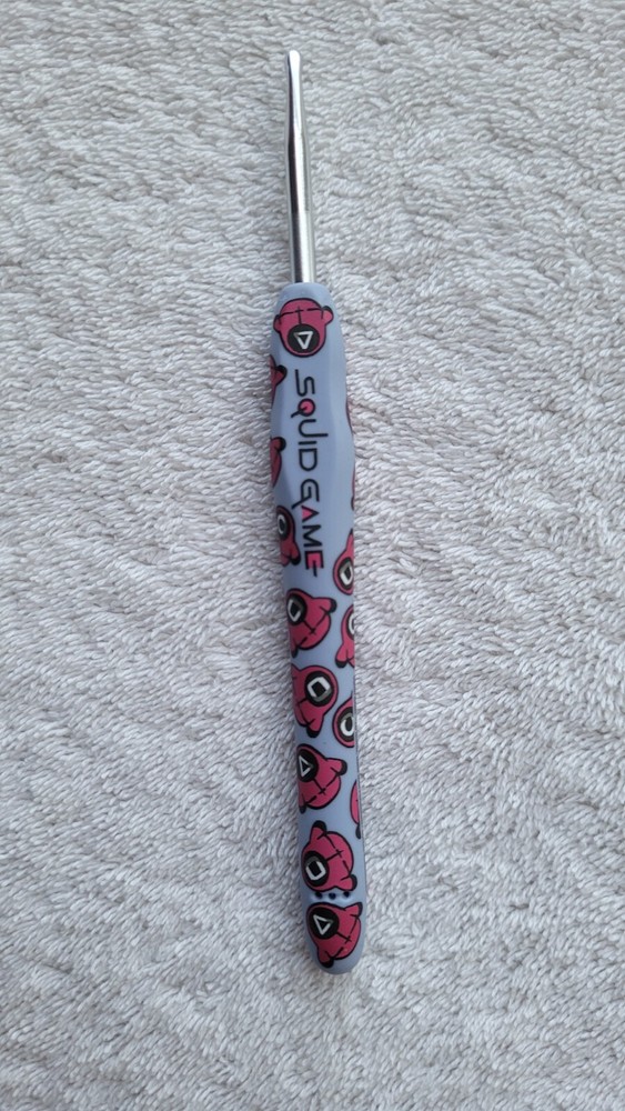 Preowned Squid Game Red Guard Wooble Ergonomic Crochet Hook