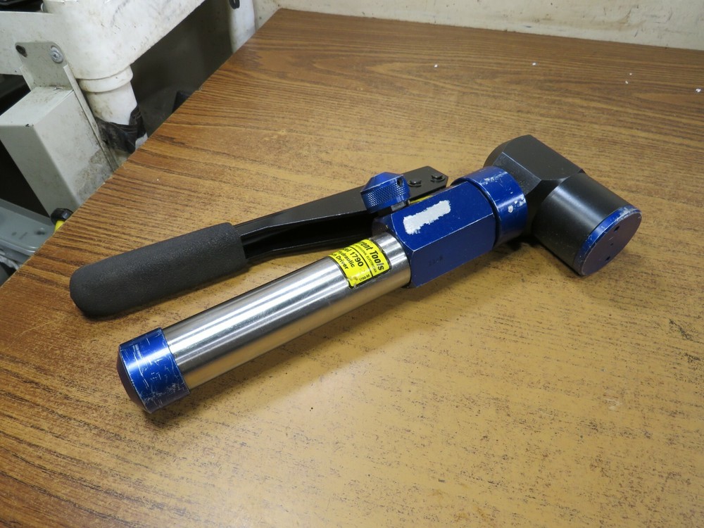 Currents Tools 90 Deg Hydraulic Punch Driver , Model: 1790
