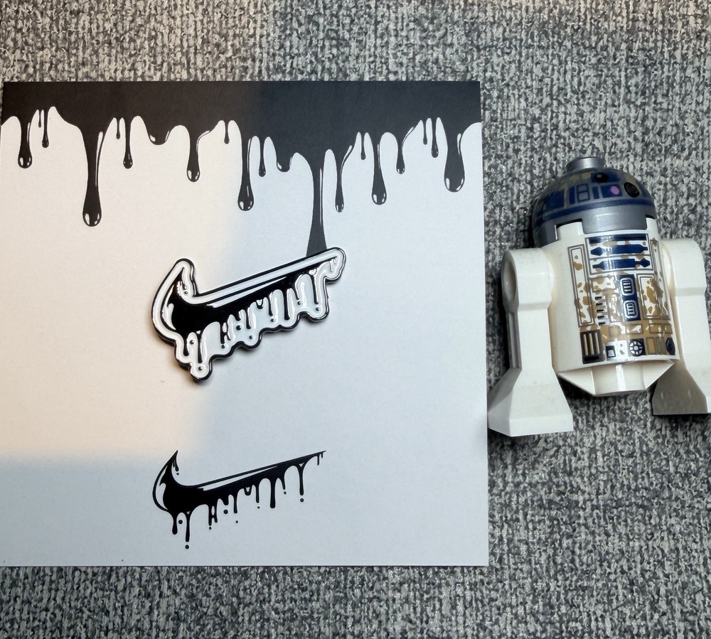 Nike Dripping Swoosh Pin Enamel
