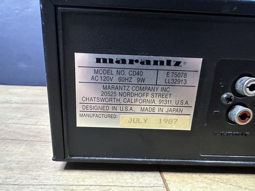 Marantz CD40 Compact Disc Player ***Parts READ