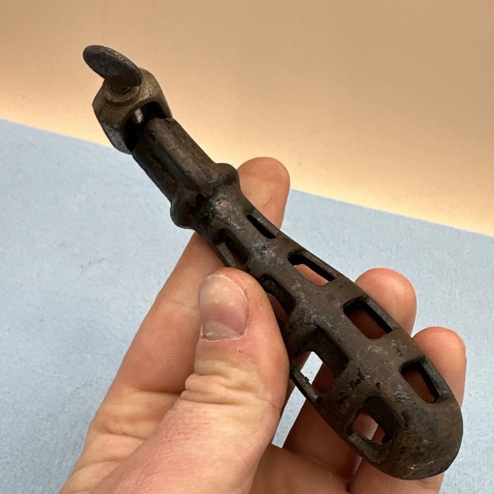 Vintage Metal file Handle - Cast Iron File Handle
