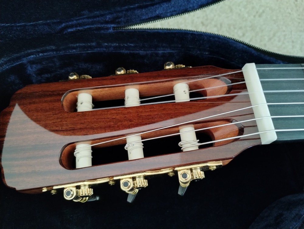 Aiersi Master Grade | Classical Guitar | Lattice Bracing | Violin Arched Back