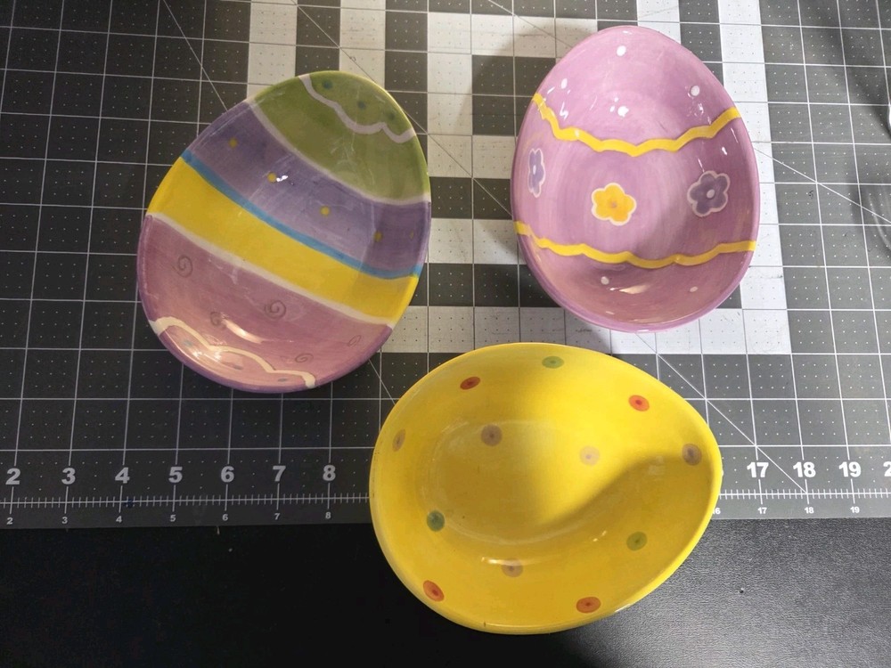 3 Ceramic Easter Egg Dishes