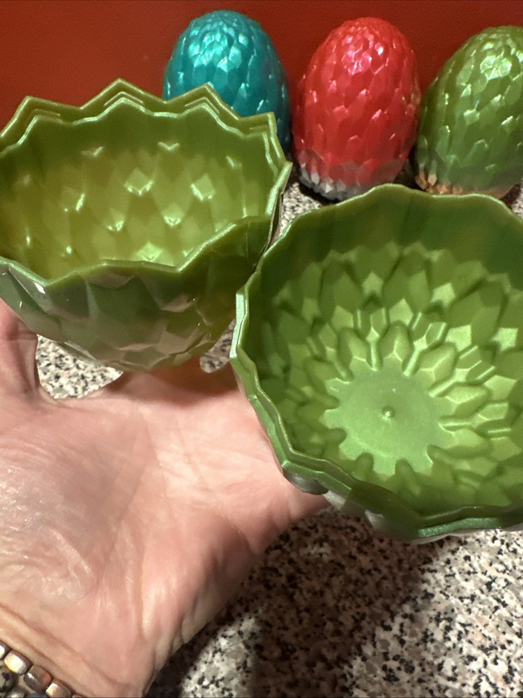 4 Dragon Egg?? Containers SH3