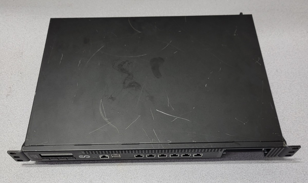 Lanner Electronics FW-7573B Network Appliance