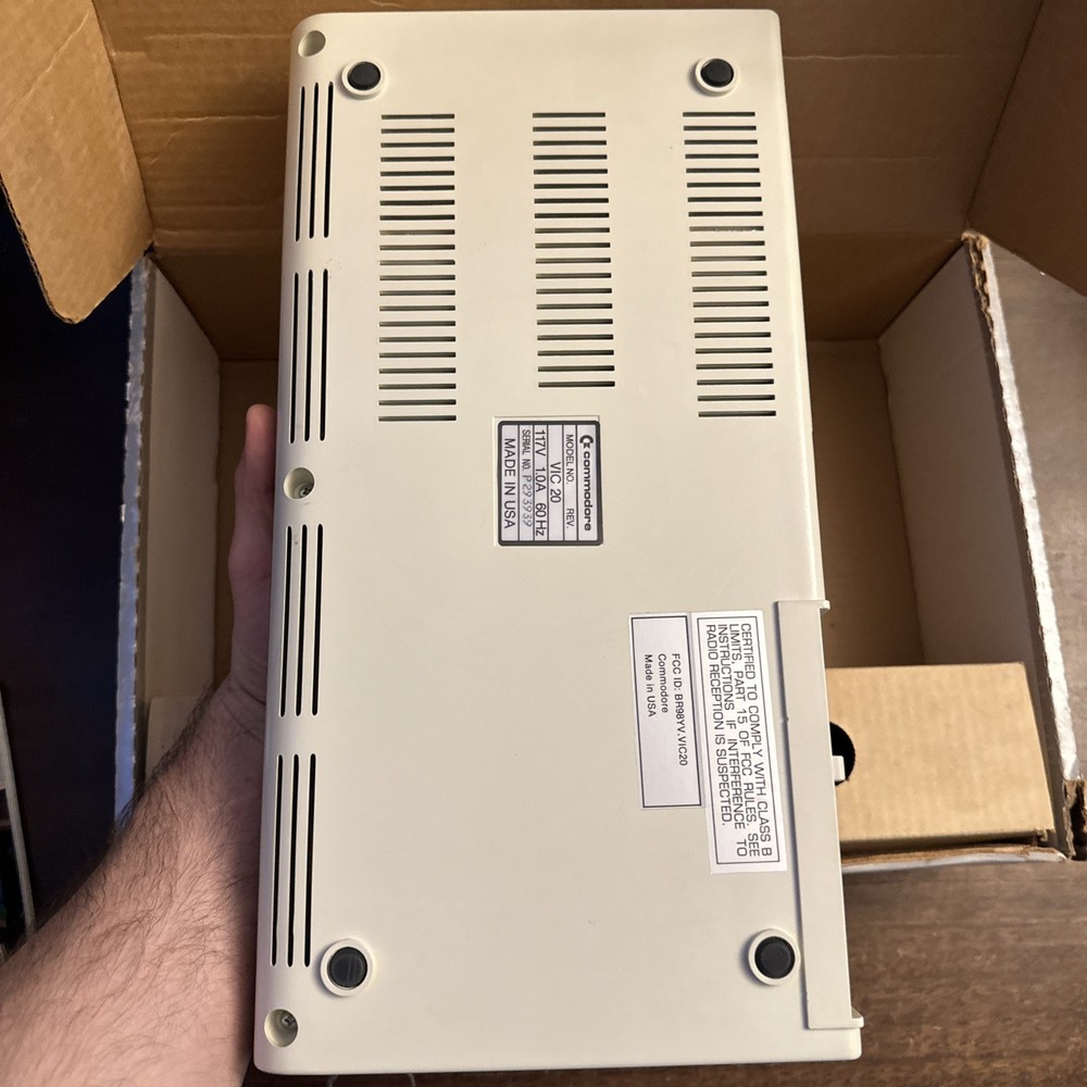 Commodore VIC-20 Computer System - Complete Matching Serial - Authentic - Clean