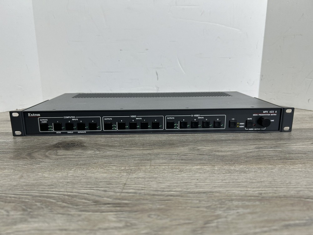 Extron MPX 423A Media Presentation Matrix Switcher